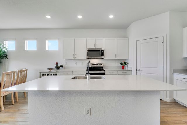 5783 SE Skyblue Circle, Stuart, FL 34997