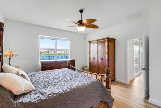 5783 SE Skyblue Circle, Stuart, FL 34997