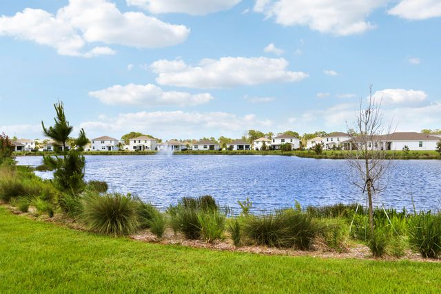 5783 SE Skyblue Circle, Stuart, FL 34997