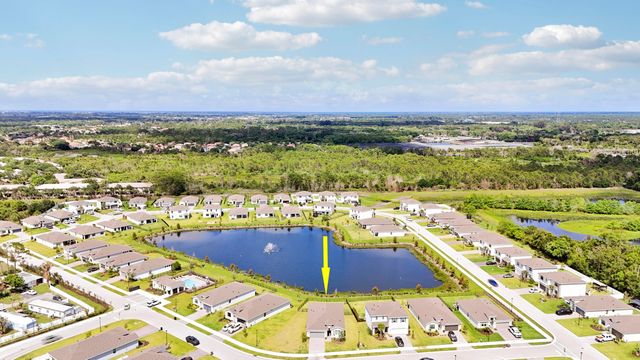 5783 SE Skyblue Circle, Stuart, FL 34997