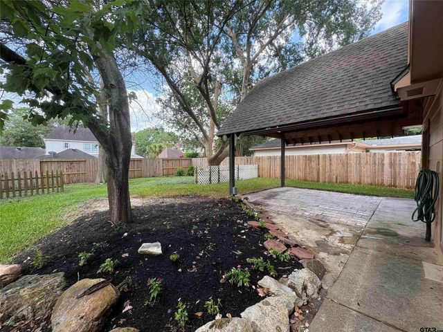 18023 Mountfield Drive, Houston, TX 77084