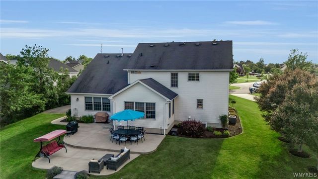 5551 Field Brook Drive, Clarence, NY 14051