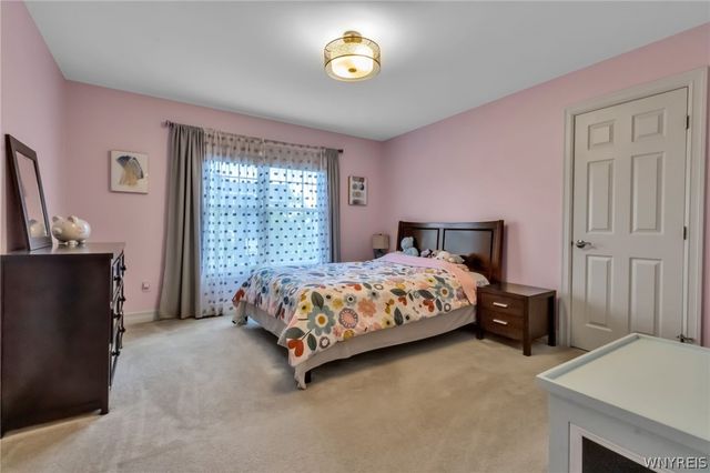 5551 Field Brook Drive, Clarence, NY 14051