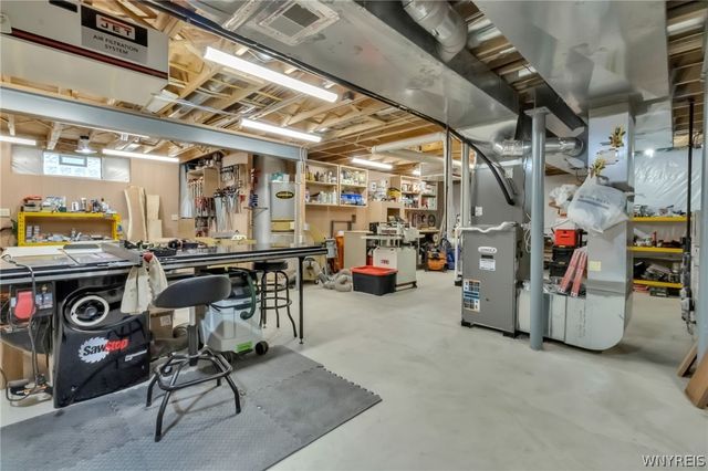 5551 Field Brook Drive, Clarence, NY 14051