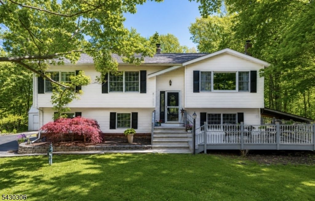 83 Brink Rd, Wantage Twp., NJ 07461 — exterior