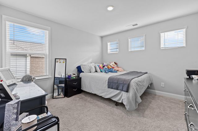 123 Telavera Dr, White House, TN 37188