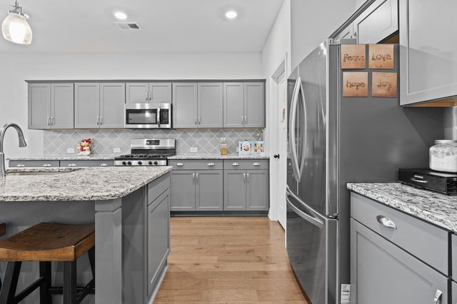 123 Telavera Dr, White House, TN 37188