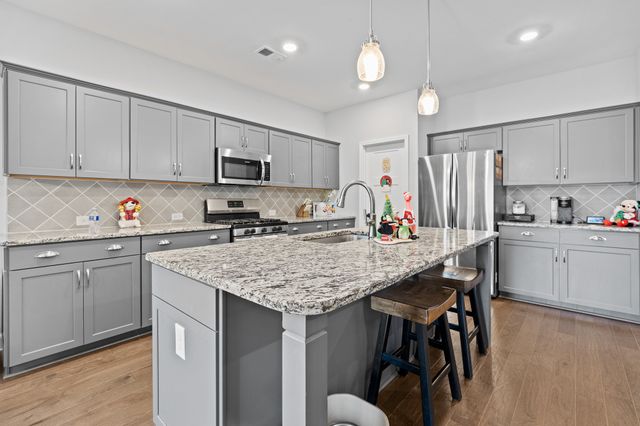 123 Telavera Dr, White House, TN 37188