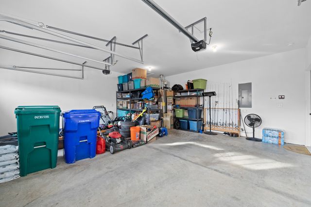 123 Telavera Dr, White House, TN 37188