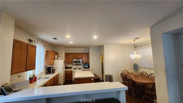 24852 Picnic Lane, Wildomar, CA 92595
