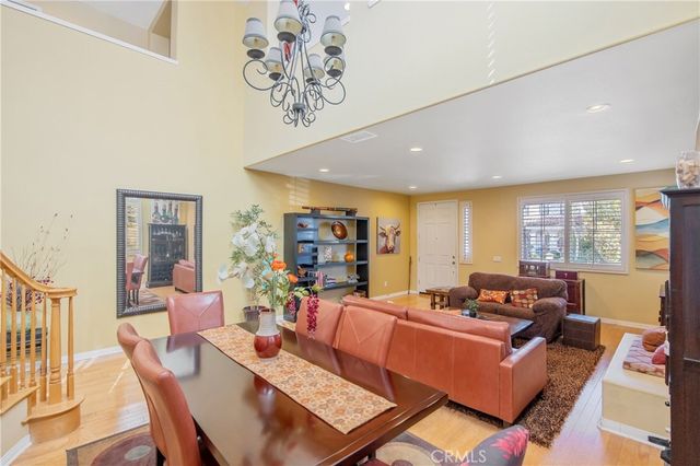 22020 Superior Court, Saugus, CA 91390