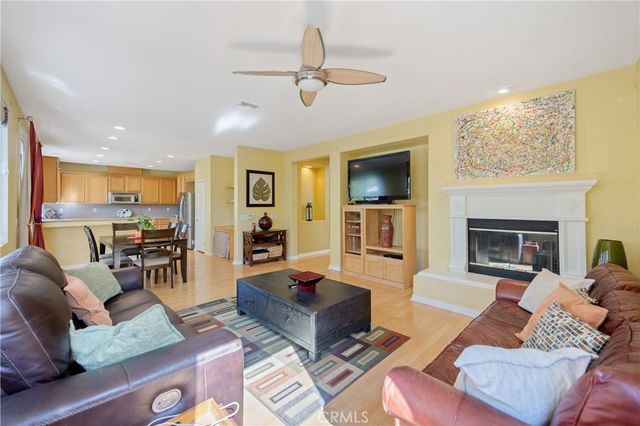 22020 Superior Court, Saugus, CA 91390