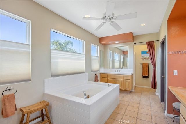 22020 Superior Court, Saugus, CA 91390