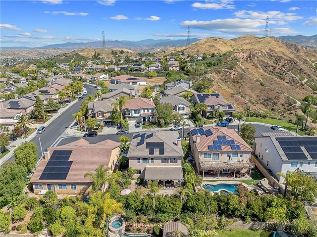 22020 Superior Court, Saugus, CA 91390