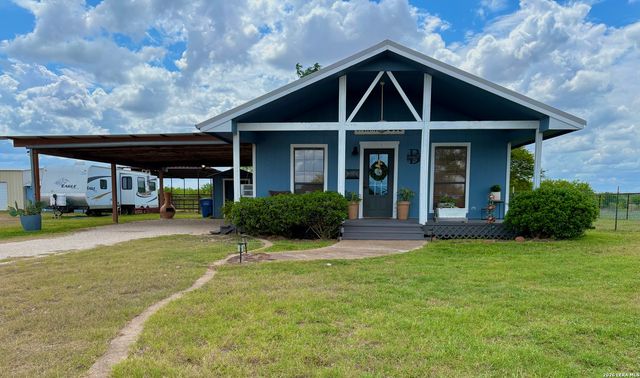 199 OLD CAMPBELL RD, Seguin, TX 78155