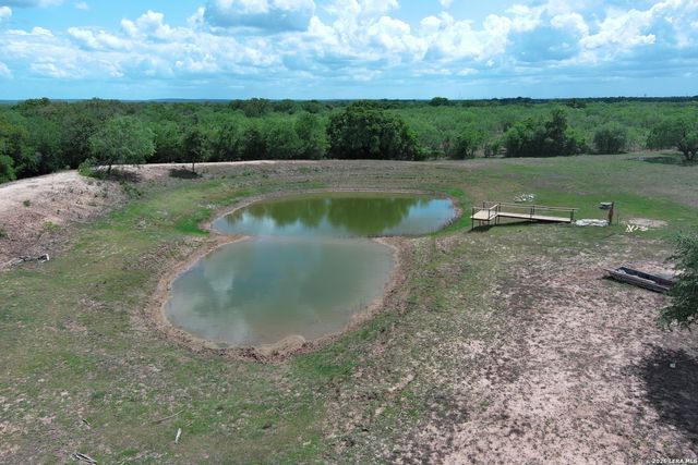 199 OLD CAMPBELL RD, Seguin, TX 78155