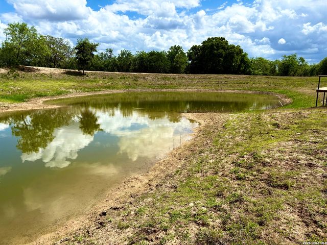 199 OLD CAMPBELL RD, Seguin, TX 78155