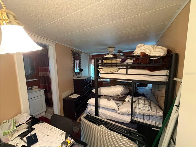 111 SW 158TH TERRACE, Ocala, FL 34481