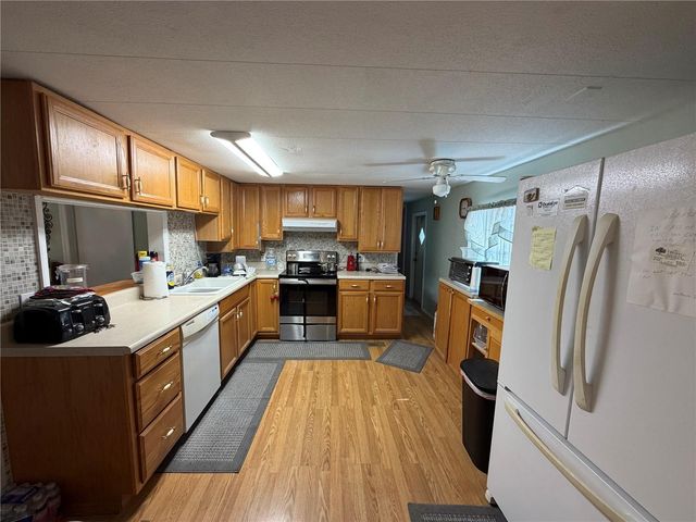111 SW 158TH TERRACE, Ocala, FL 34481