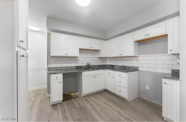 5318 Pinecrest Avenue, Youngstown, OH 44515