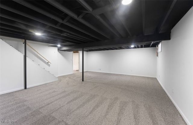 5318 Pinecrest Avenue, Youngstown, OH 44515