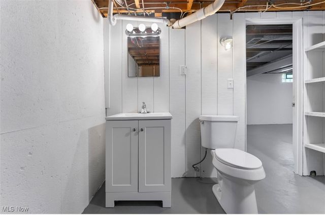 5318 Pinecrest Avenue, Youngstown, OH 44515