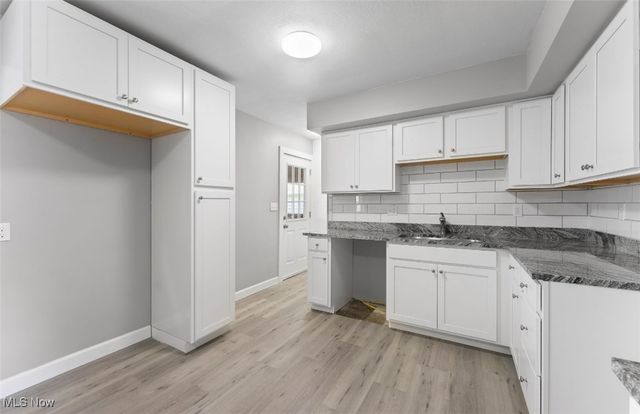 5318 Pinecrest Avenue, Youngstown, OH 44515