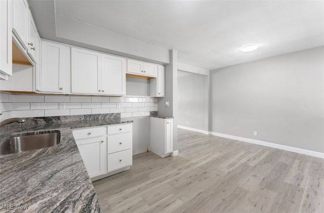 5318 Pinecrest Avenue, Youngstown, OH 44515