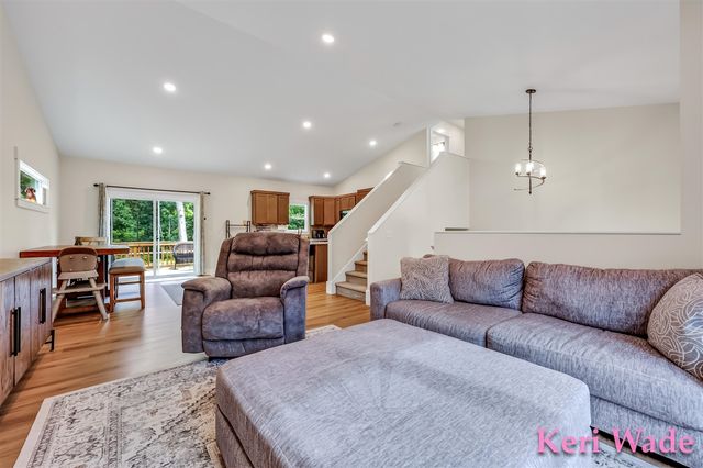 370 Chopin Drive, Muskegon, MI 49442