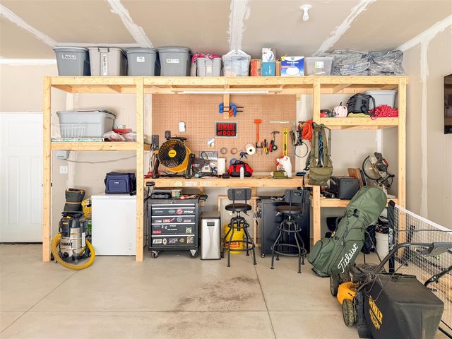 370 Chopin Drive, Muskegon, MI 49442
