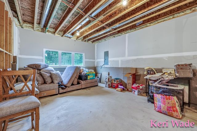 370 Chopin Drive, Muskegon, MI 49442