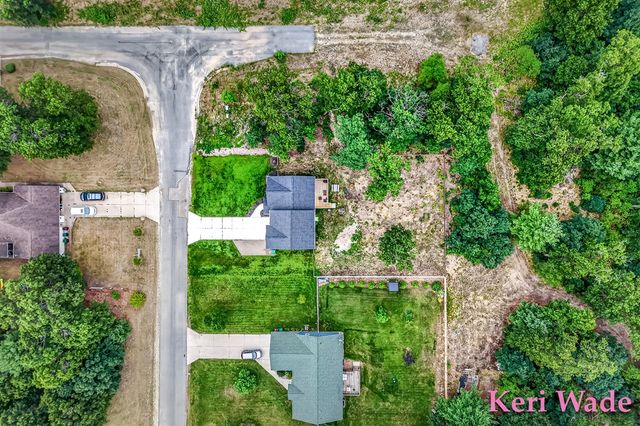 370 Chopin Drive, Muskegon, MI 49442