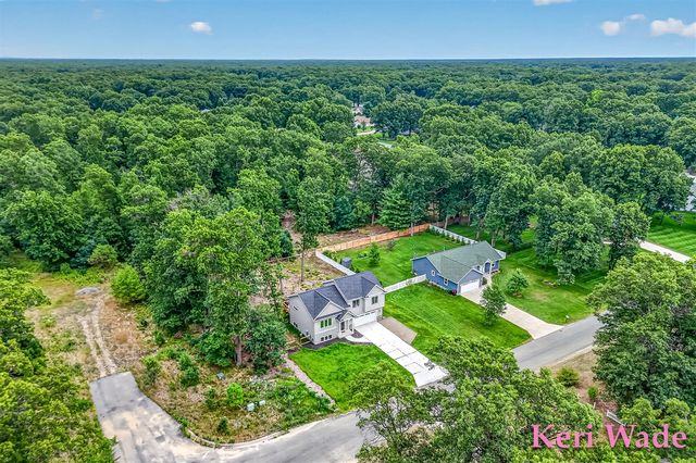 370 Chopin Drive, Muskegon, MI 49442