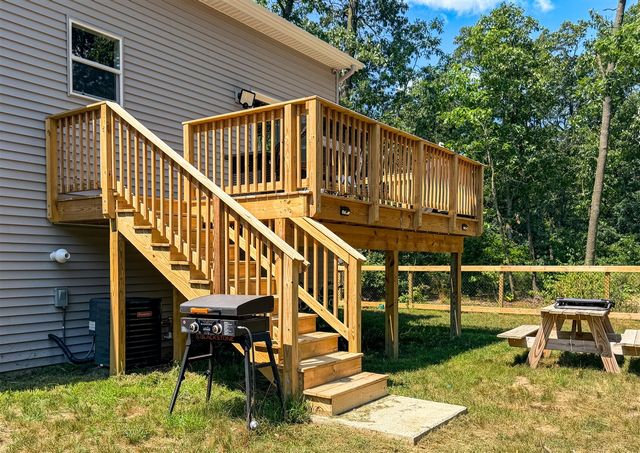 370 Chopin Drive, Muskegon, MI 49442