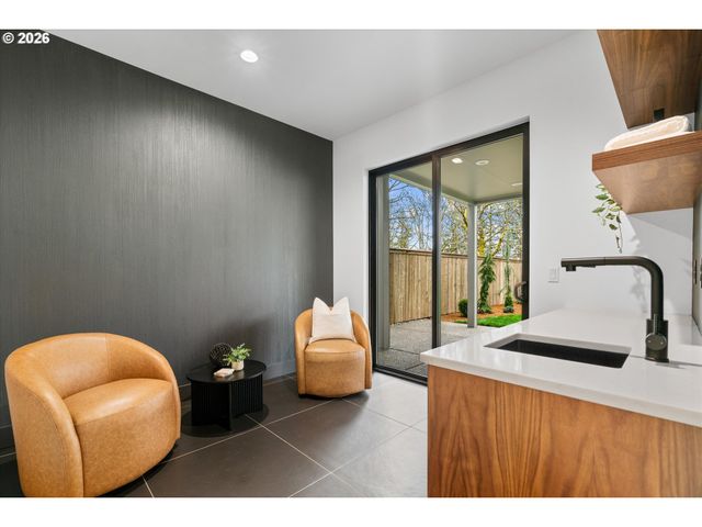 590 W U St, Washougal, WA 98671