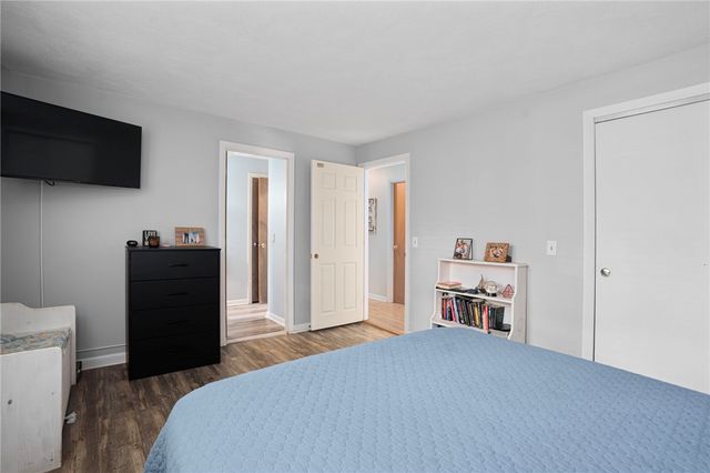 5 Teakwood Drive, Coventry, RI 02816