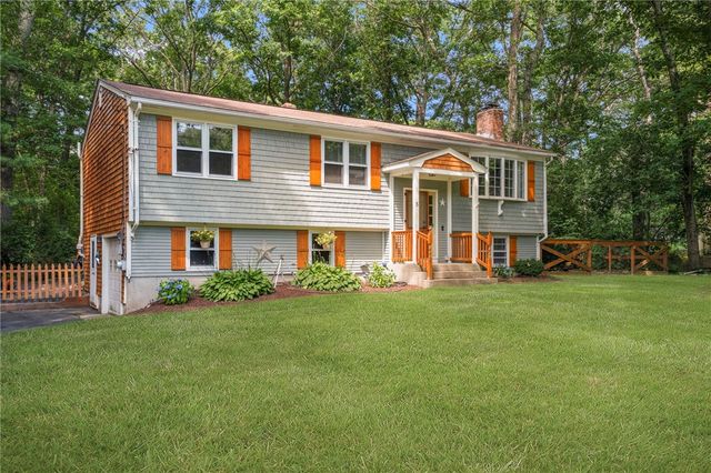 5 Teakwood Drive, Coventry, RI 02816