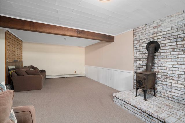 5 Teakwood Drive, Coventry, RI 02816