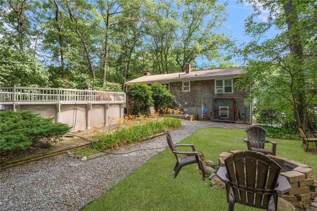 5 Teakwood Drive, Coventry, RI 02816
