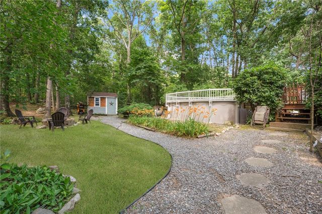 5 Teakwood Drive, Coventry, RI 02816
