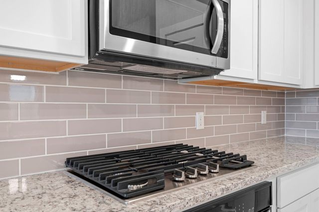 12214 Mead Grove Drive, Texas City, TX 77591