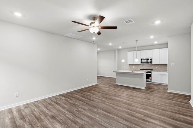 12214 Mead Grove Drive, Texas City, TX 77591