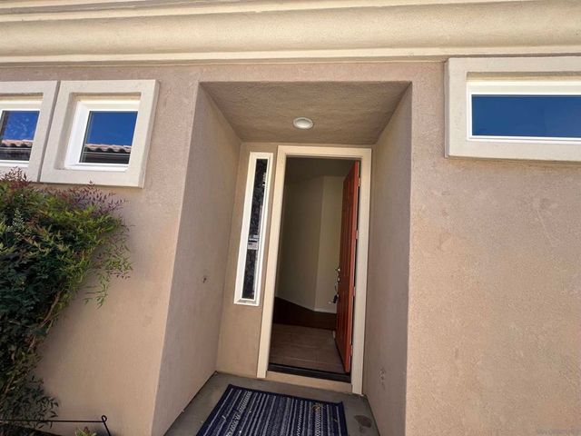 4929 Rolling Hills Avenue, Banning, CA 92220