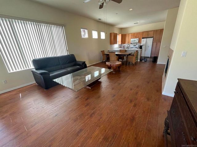 4929 Rolling Hills Avenue, Banning, CA 92220