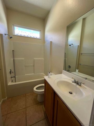 4929 Rolling Hills Avenue, Banning, CA 92220