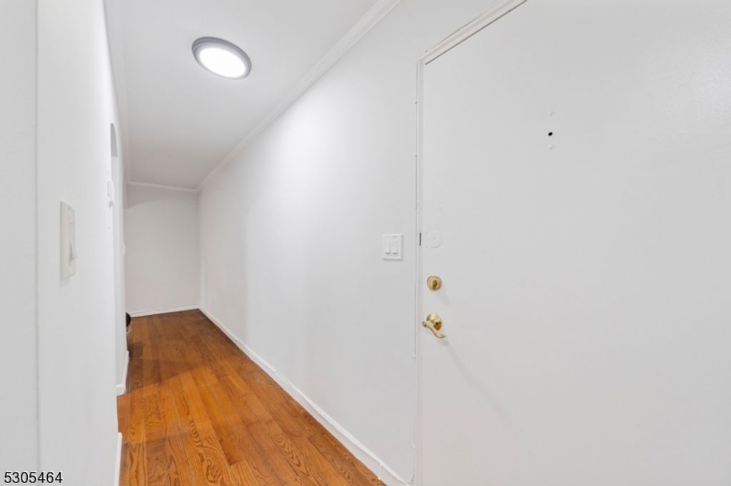 816 W Grand St 2C, Elizabeth City, NJ 07202 — photo 5