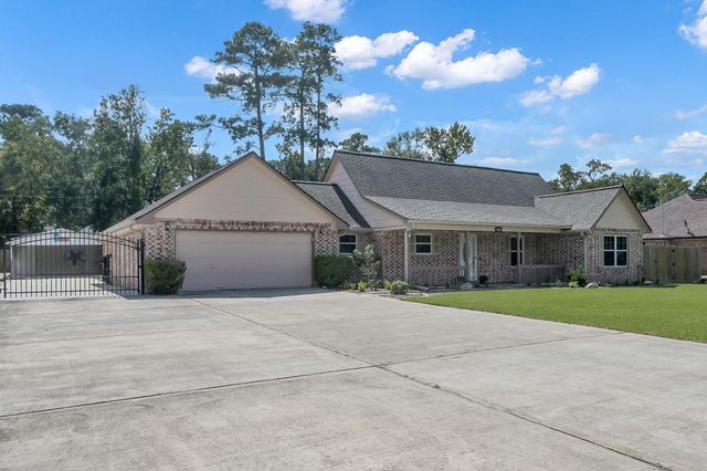 7219 Nickaburr Creek Drive, Magnolia, TX 77354