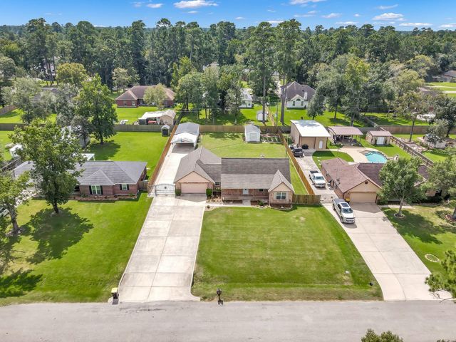 7219 Nickaburr Creek Drive, Magnolia, TX 77354