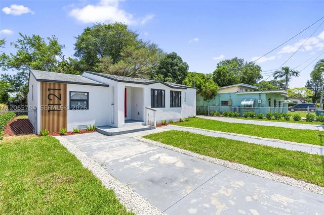 1121 NW 57th St, Miami, FL 33127