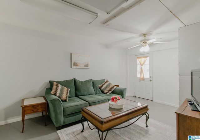 201 OLD WOLF CREEK ROAD, Pell City, AL 35128